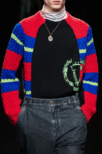 Look 56